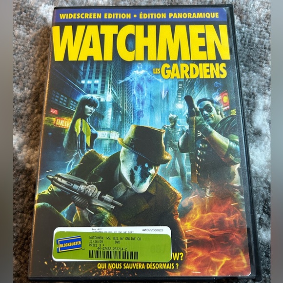 Batman, Hellboy, Watchmen & 300 DVDs - Picture 14 of 15